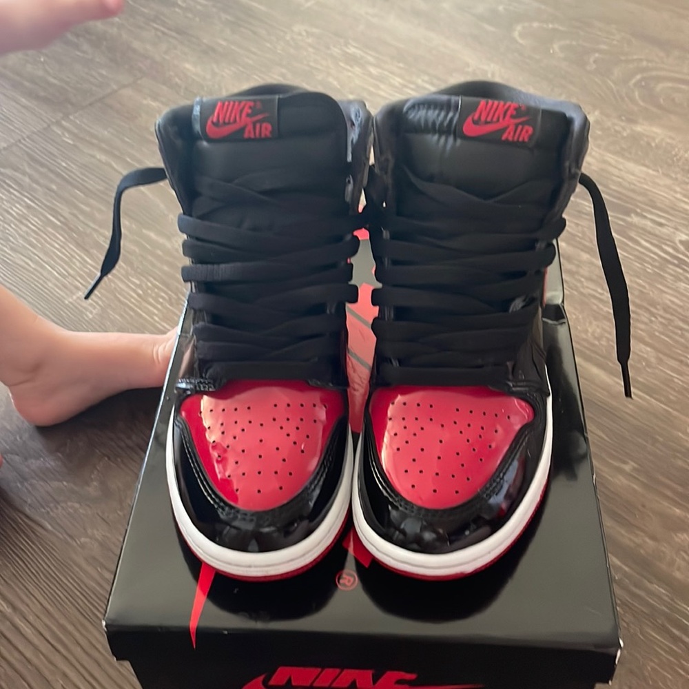 For sale! Worn once. Great condition.